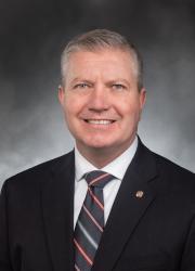 Image of Senator Chris Gildon